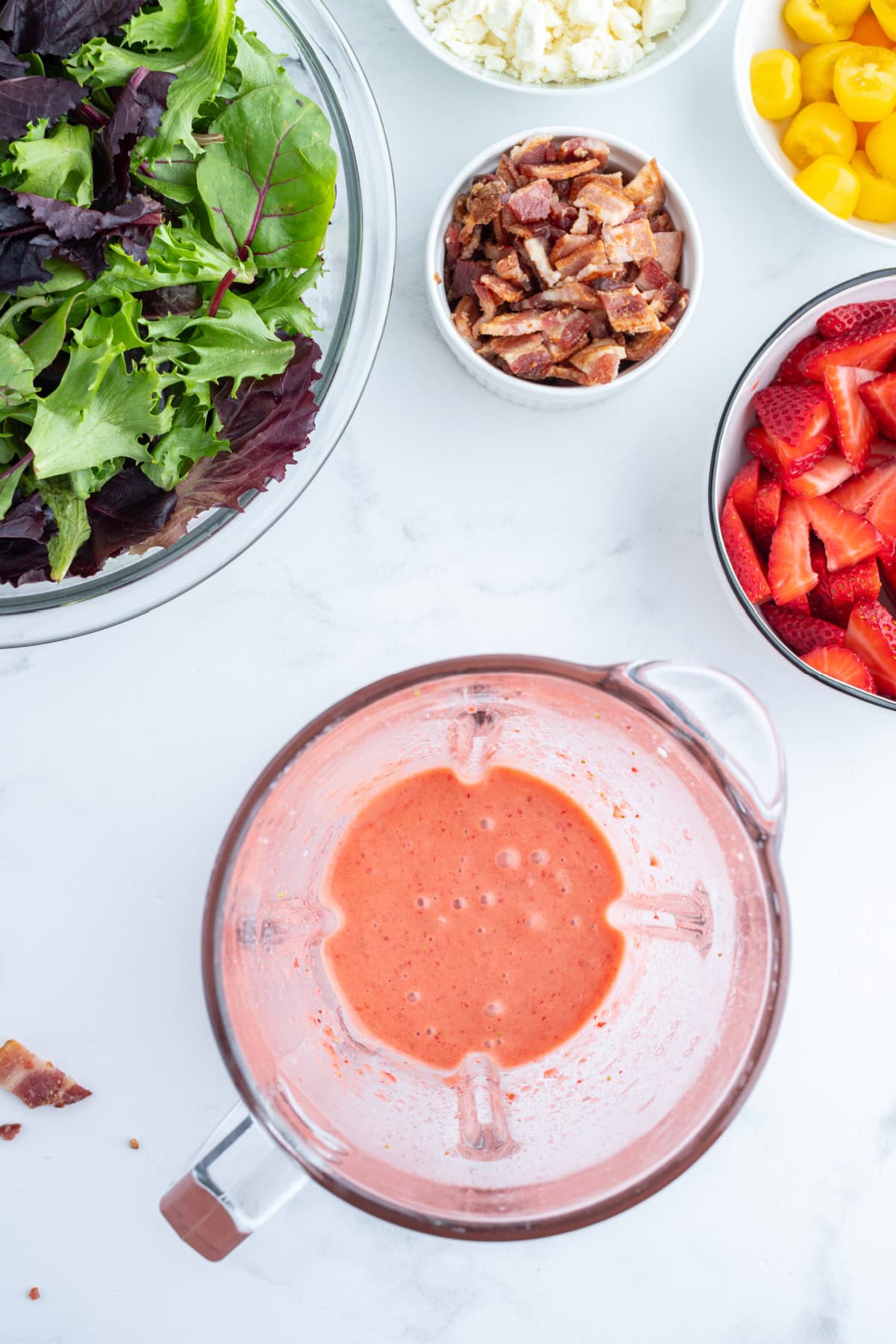 strawberry vinaigrette in bowl