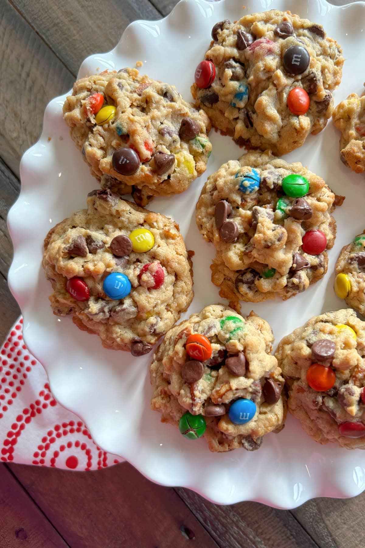 platter with happy trails cookies