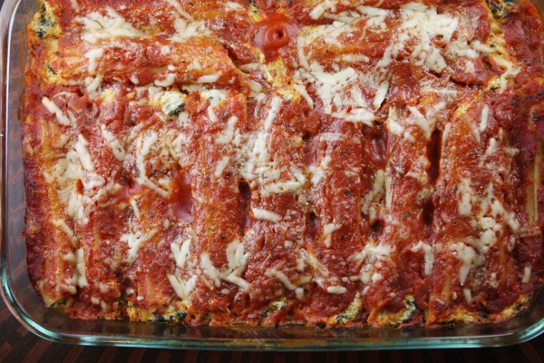 Spinach and Cheese Stuffed Manicotti