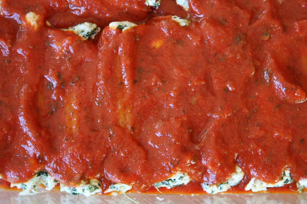 Spinach and Cheese Stuffed Manicotti