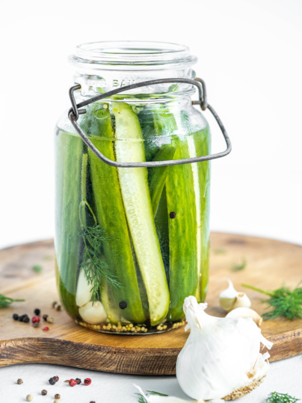 refrigerator dill pickles in a jar