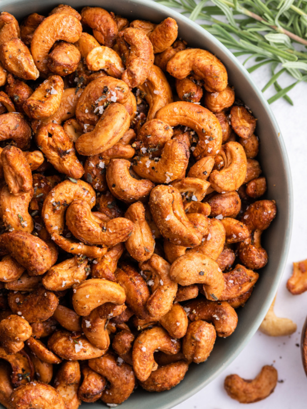 rosemary maple cashews on a bowl