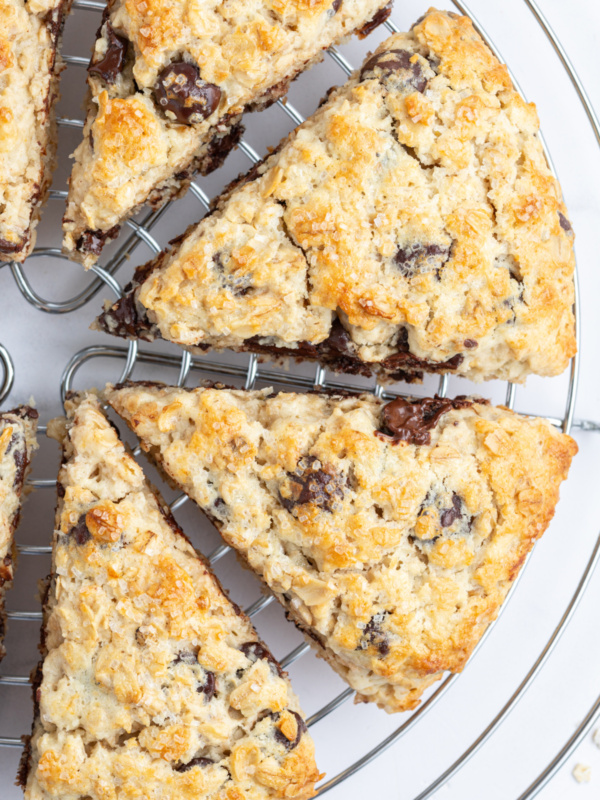 chocolate chip scones on a cooling rack