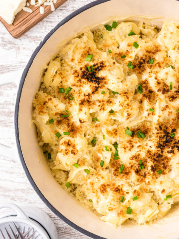 pot of tortellini mac and cheese